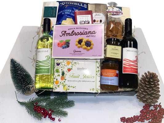 Tully Hamper